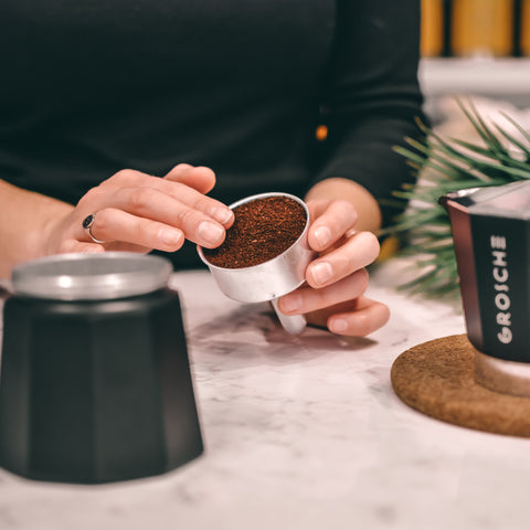 Grosche Milano Moka Pot Black 6 Cup - Drips