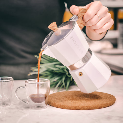 Grosche Milano Moka Pot White 6 Cup - Drips  