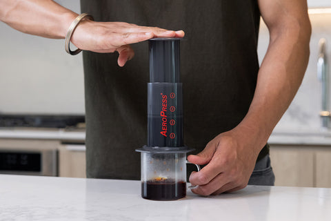 AeroPress Coffee Maker Original +100 filters - Drips  